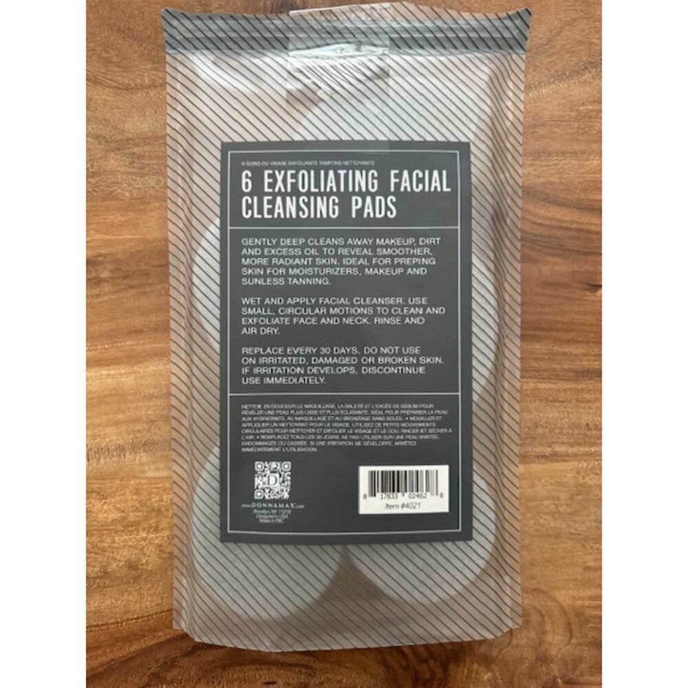 KŌL Charcoal + Vitamin E Exfoliating Facial Cleansing Pads - 5 pack